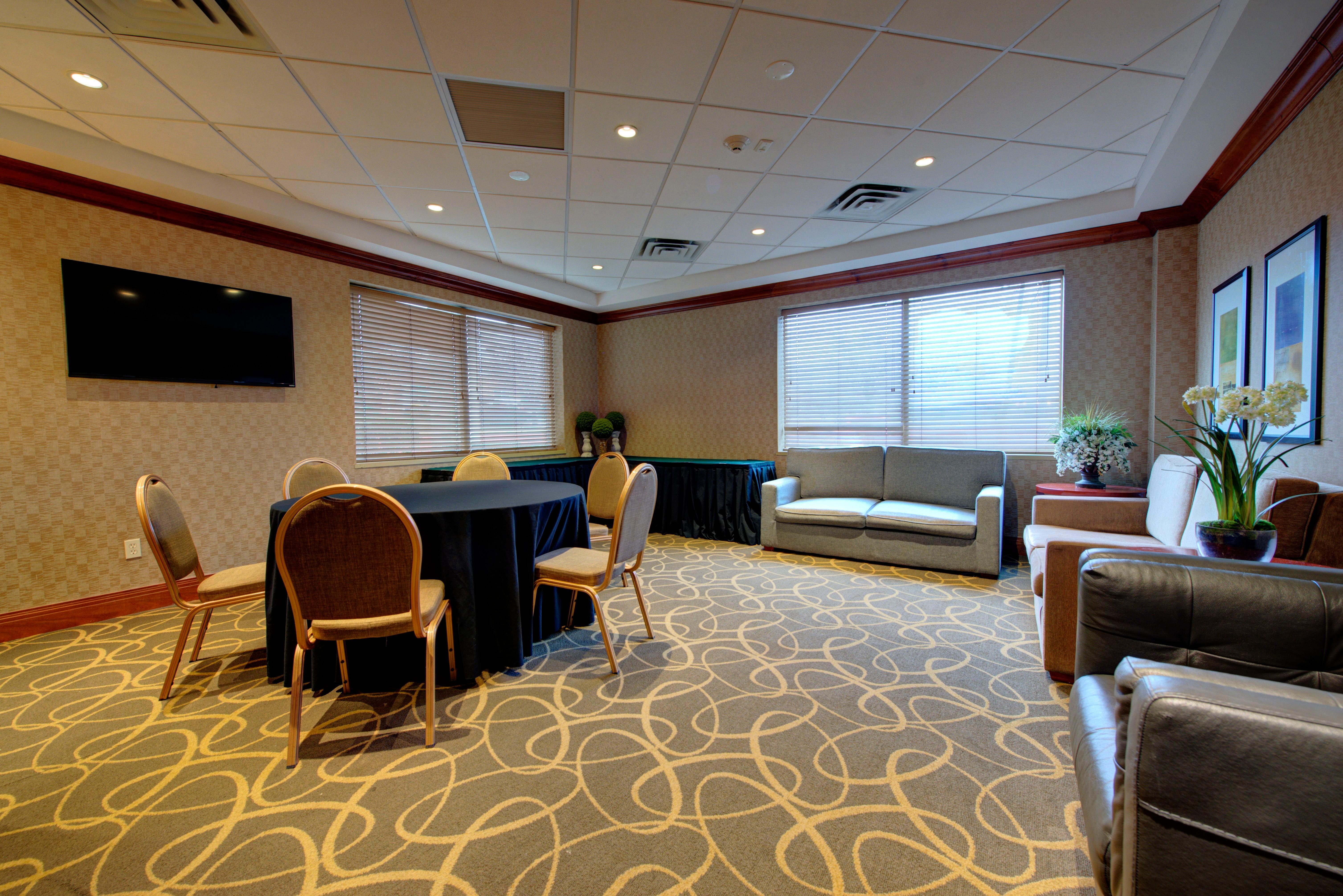 Holiday Inn Plainview-Long Island By Ihg Экстерьер фото