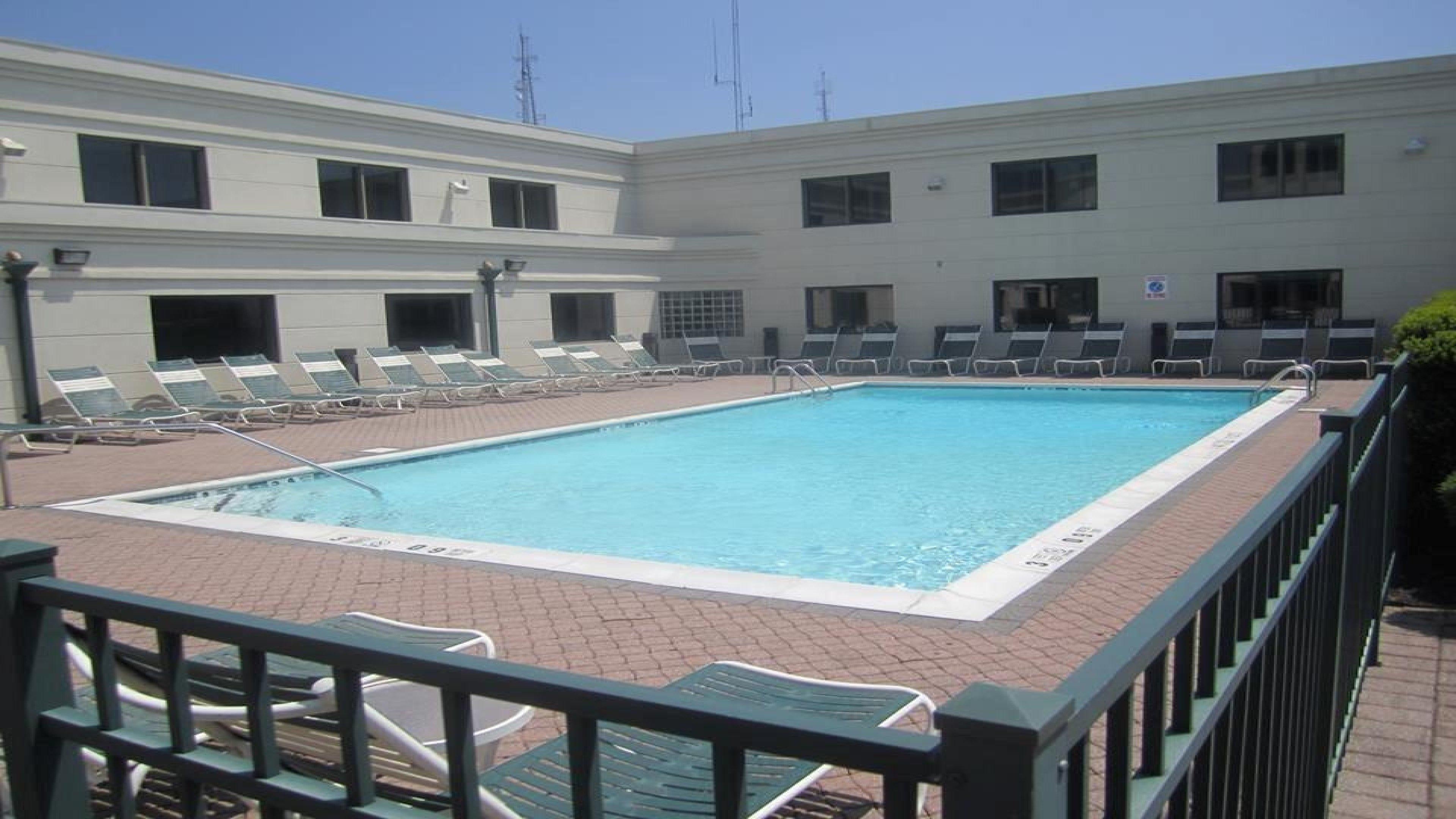 Holiday Inn Plainview-Long Island By Ihg Экстерьер фото
