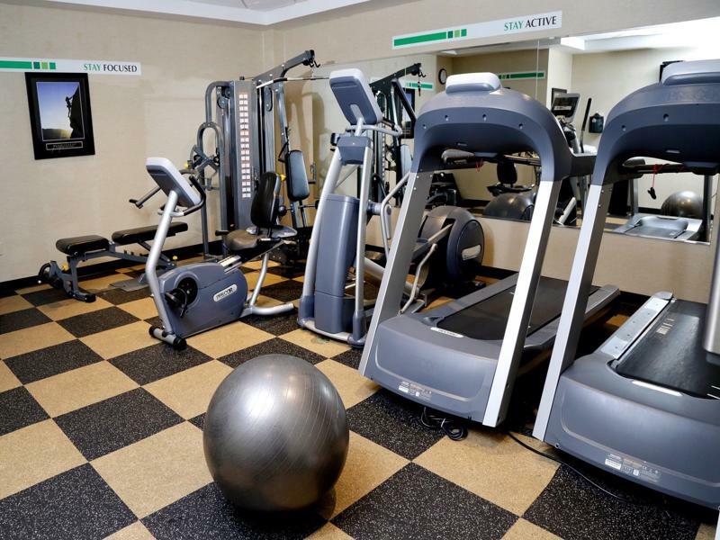 Holiday Inn Plainview-Long Island By Ihg Экстерьер фото